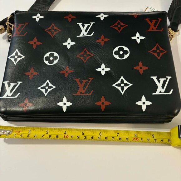 Fashion Black Monogram Handbag - Picture 1 of 4